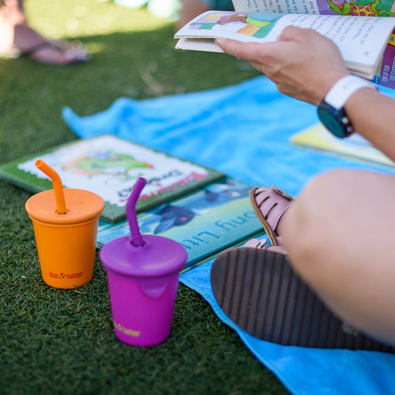 kid-s-sippy-cup-and-water-bottle-set-q8 10oz_kids_cups_straw_reading_blanket_square.jpg
