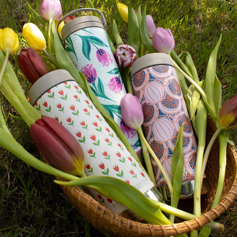 16oz-tkwide-with-cafe-red-tulips-x6 bottles_seasonal_spring_flowers_figs_basket_3_square.jpg
