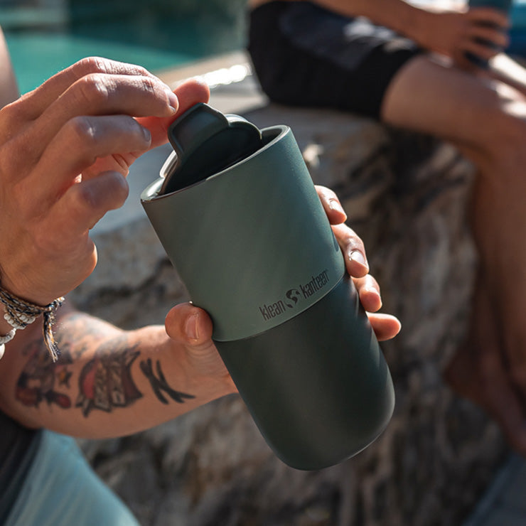 flip-lid-m1 rise_flip_lid_small_tumbler_open.jpg
