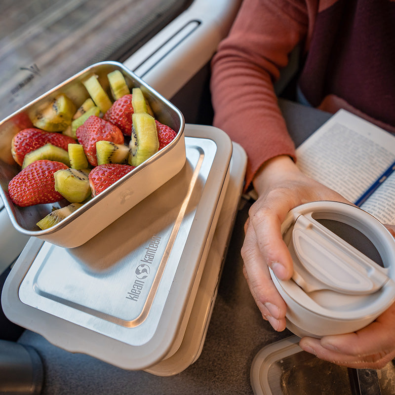 23oz-rise-food-box-lunch-j9 rise_food_lunch_box_lunch_tofu_train_fruit_tumbler_square.jpg
