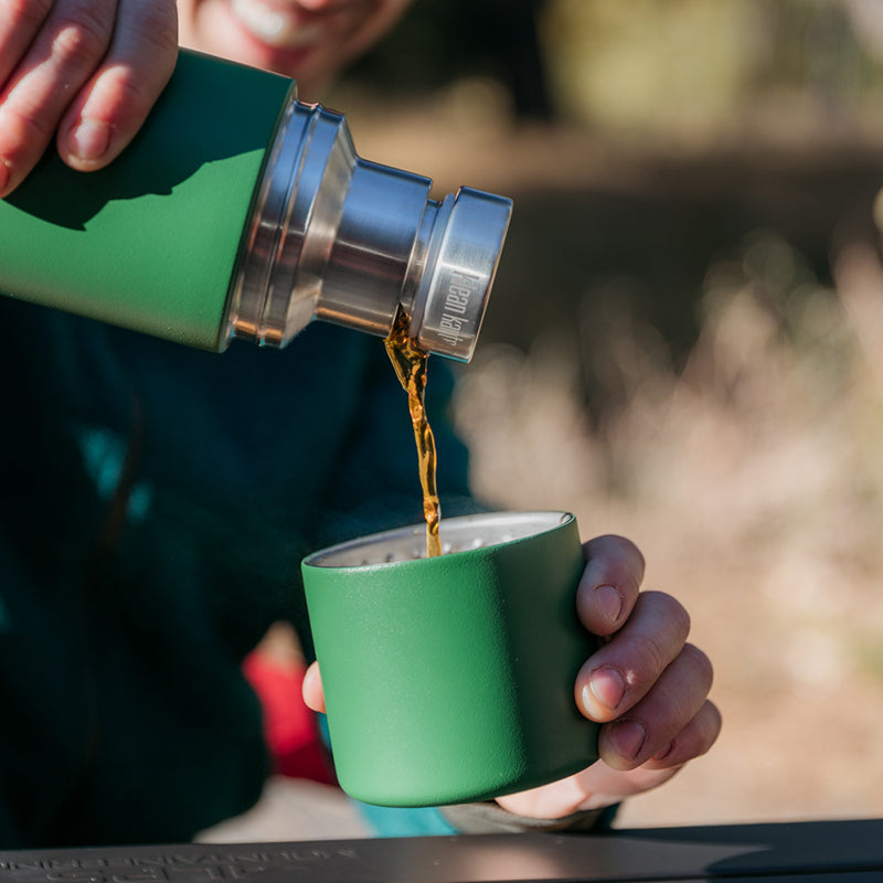 tkpro-maintenance-kit-f1 tkpro_32oz_thermos_green_pourthrough_lifestyle.jpg
