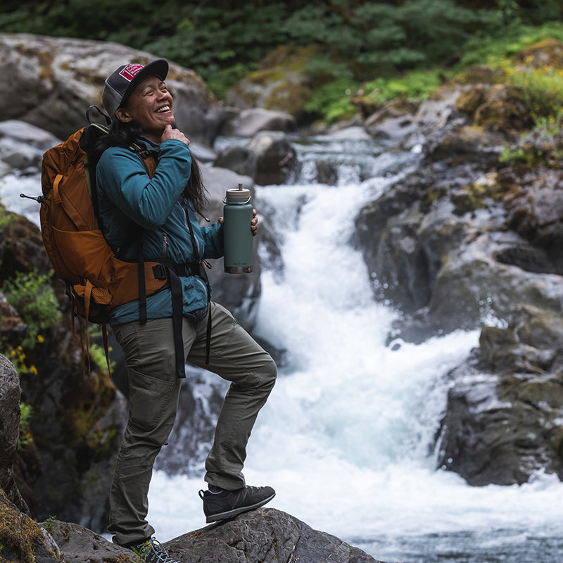 32oz-tkwide-with-twist-cap-m9 tkwide_32oz_insulated_bottle_twist_backpack_river_guy_square.jpg